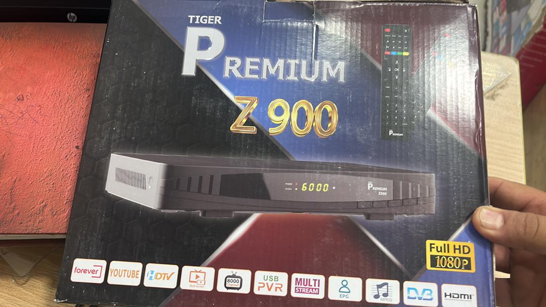 گیرنده پرمیوم Z900  دوکنترل